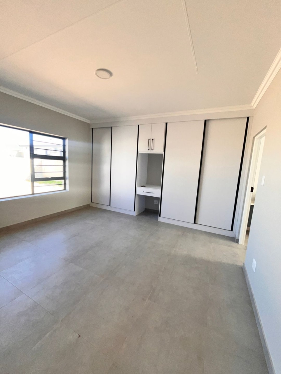 3 Bedroom Property for Sale in Fountains Estate Eastern Cape